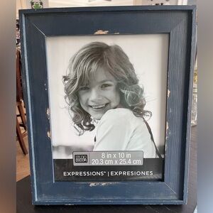 Expressions  8" x 10" Country Frame by Studio Décor